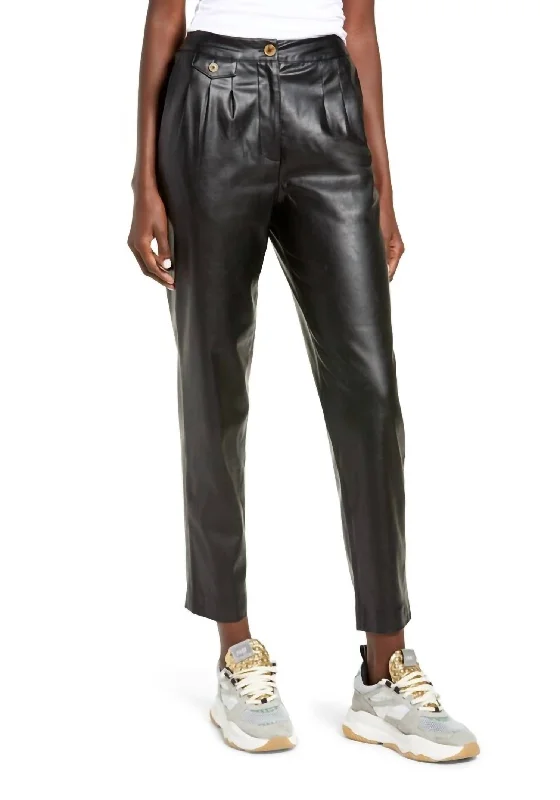 Women's Faux Leather Pleated Trouser W/ Back Pockets In Black